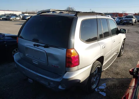 2006 GMC Envoy Denali z USA, uszkodzony, nr VIN 1GKES63M262121664